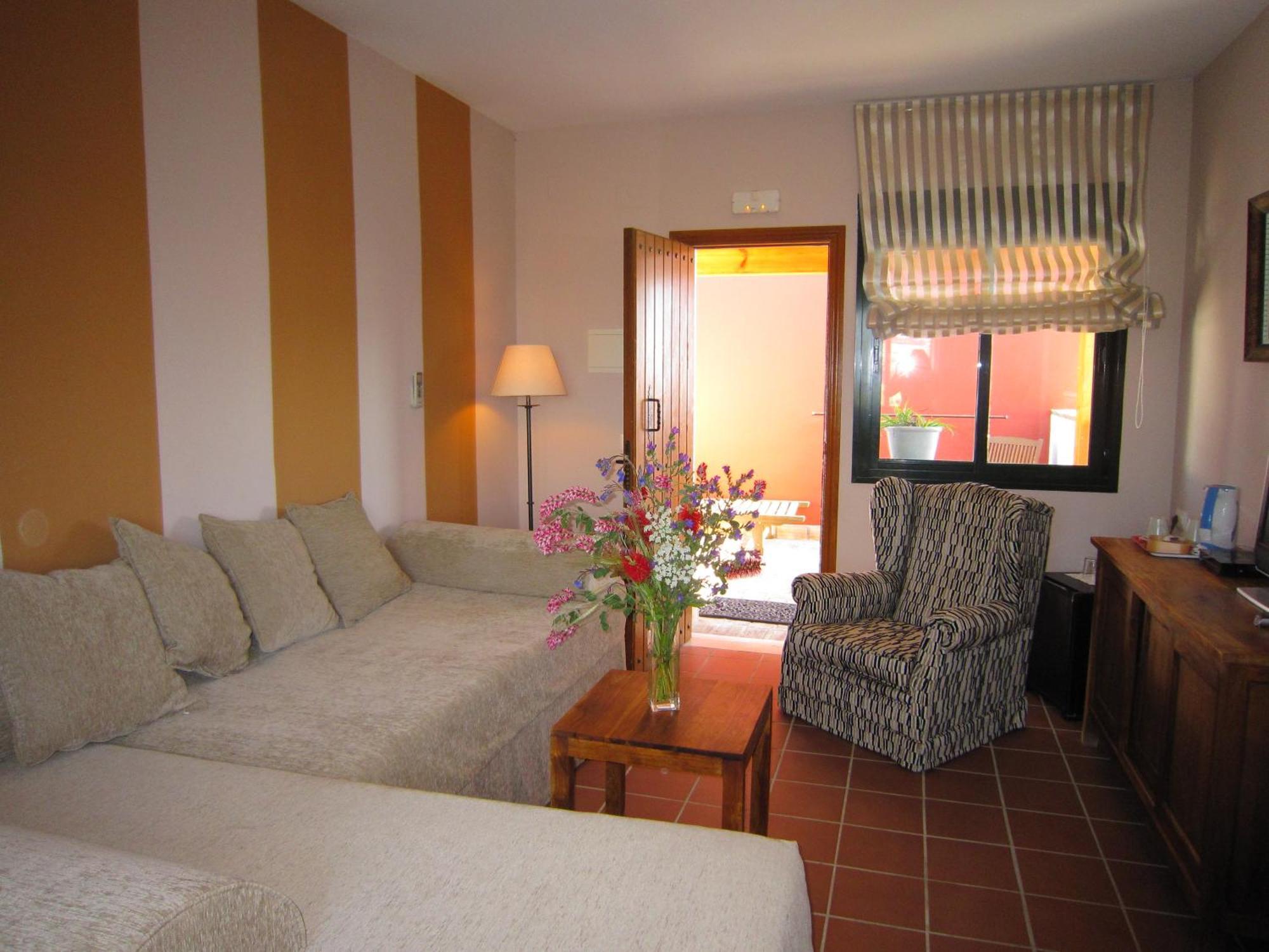 Hotel Sindhura Vejer de la Frontera Bagian luar foto
